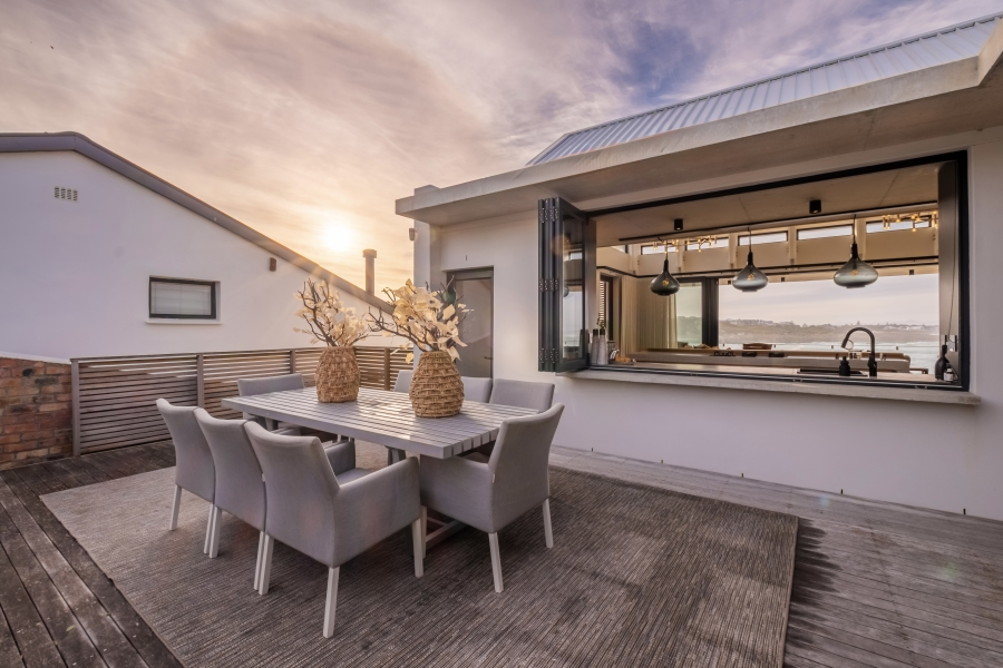 4 Bedroom Property for Sale in Onrus Western Cape